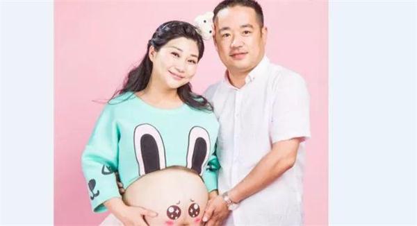 靜博士創(chuàng)始人祝愉勤的一次分享，何以讓千人會(huì)場(chǎng)連續(xù)響起了32次掌聲？4